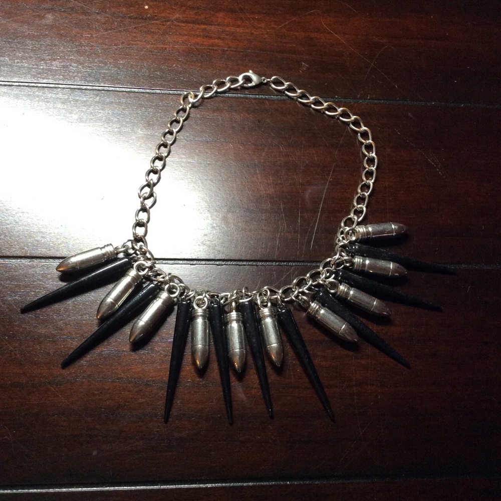 Bullets and spikes choker necklace, adjustable
